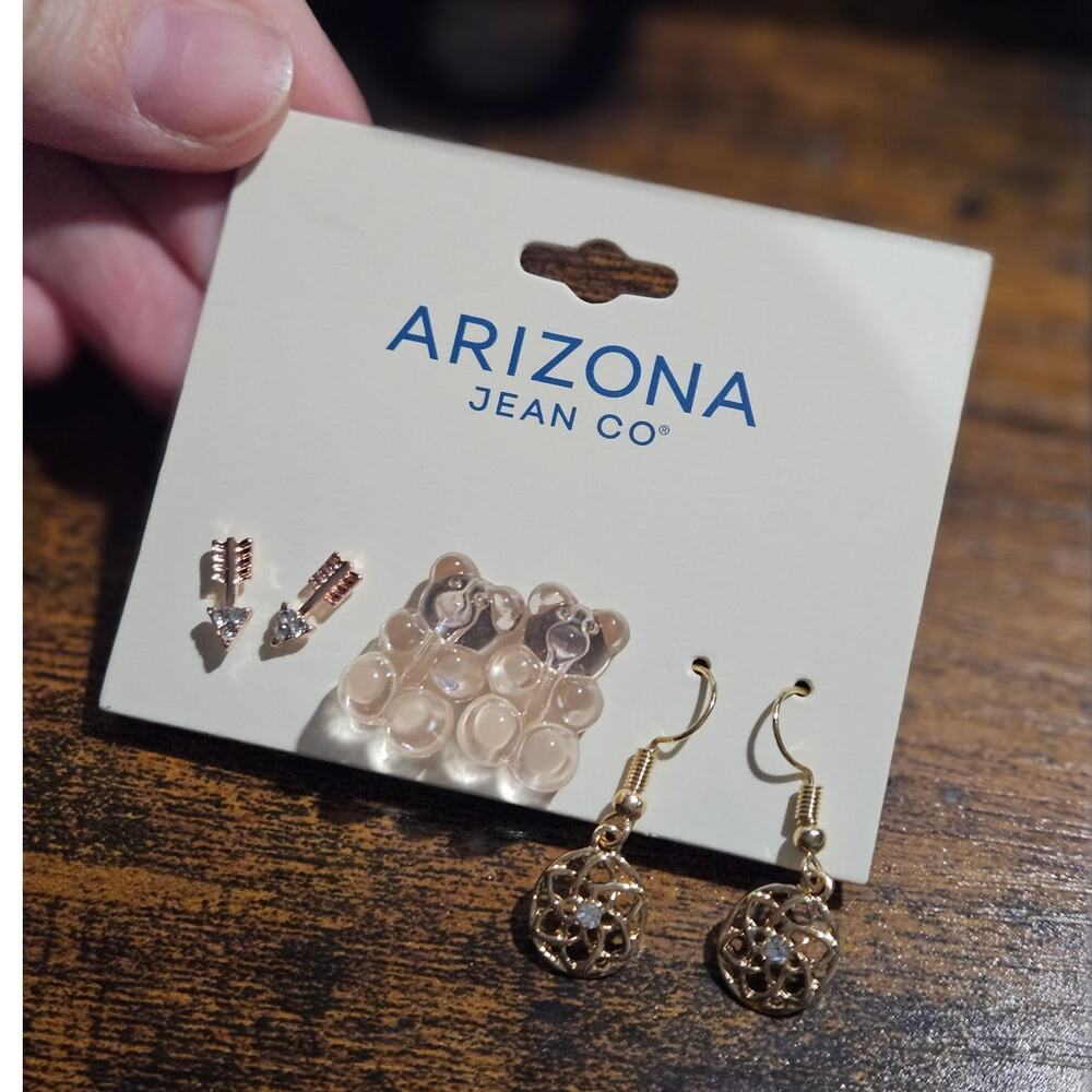 Arizona Jean Co 3PCS Set of Cute Earrings ~ Arrow Gummybear Studs Flower Dangle - Picture 3 of 3